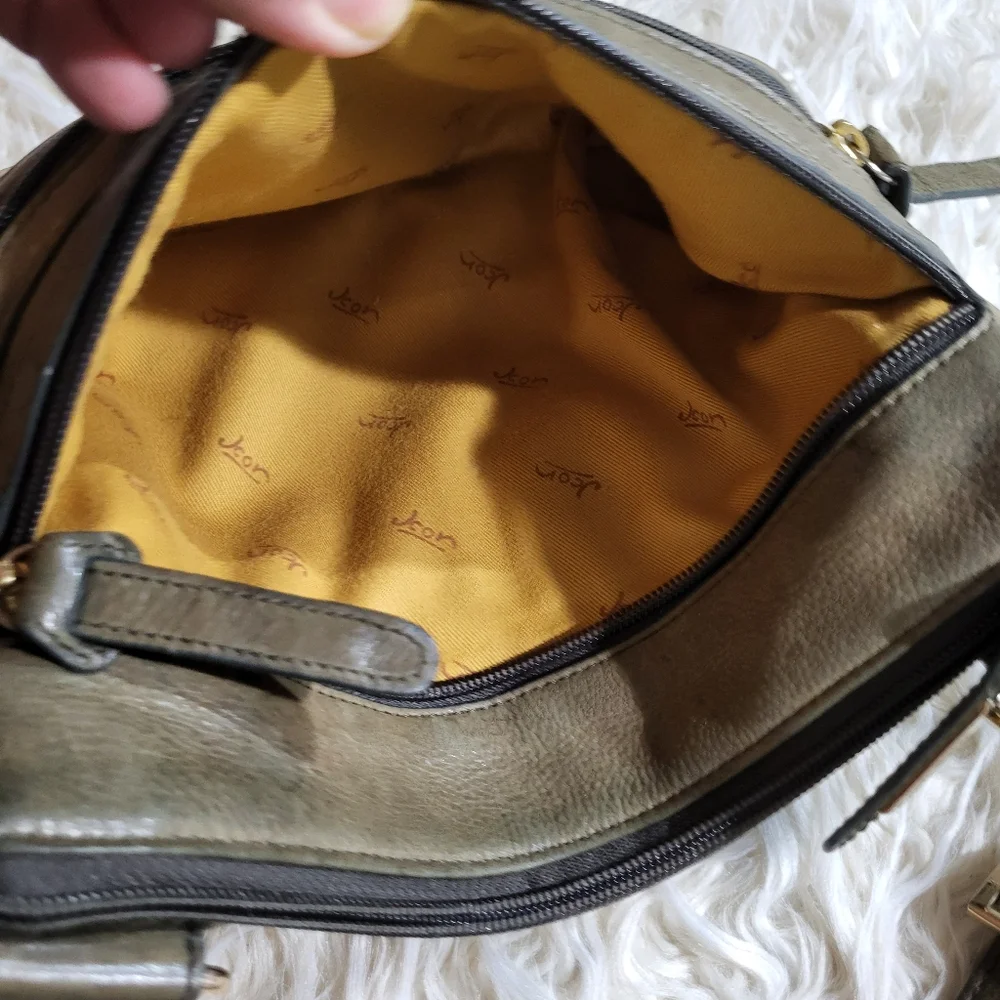 Jeon Los Angeles Clutch / Crossbody Bag - Picture 9 of 13